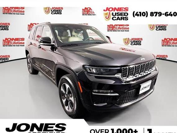 JEEP GRAND CHEROKEE 2023 1C4RJYB69PC651138 image